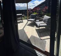 Designer studio with mountain views - B&B Wanaka