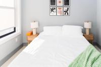 20 Minutes to Times Square with Free Indoor Parking - B&B West New York