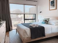 Kowhai Cabin - Serene Scandi Escape in Hokitika - B&B Hokitika