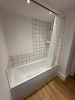 Seaside Escape Two-Bed Apartment - B&B Margate