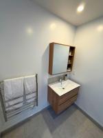 Modern 2-Bedroom Townhouse in Central Christchurch - Chambres d’hôtes Christchurch