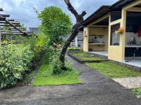 Dewenten Guest House - B&B Tulamben