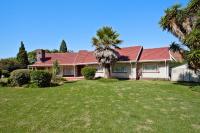 Macum Cozy Suites Florida Park - Bed and Breakfast Roodepoort