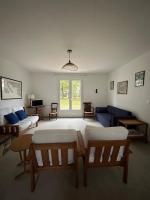 Family house with garden - B&B Mesquer
