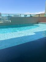 200m da PRAIA e do PARQUE SHOPPING Apto Premium para 4 Pessoas com JACUZZI, Academia, Coworking, Estacionamento com Carregador, Portaria 24h e Wi Fi 500MBPs - Chambres d'hôtes Maceió
