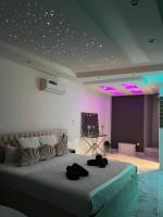 Trésor Étoile, luxe & lumière - Duplex 4 personnes - Bed and Breakfast Pertuis