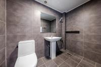 One-Bedroom House 6