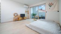 One-Bedroom House 5