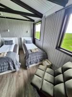 Aurora Cabin and Private Jacuzzi - B&B Hvolsvöllur