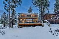 Cozy Carnelian Bay Vacation Rental with Lake Views - Chambres d'hôtes Carnelian Bay