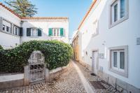 3 Bedroom Town House - Historic Centre of Cascais. 100 mts from the beach and centre of Cascais - Ferienwohnung Cascais