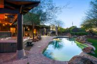 Saguaro Sunset - Secluded 4BR Home with Rooftop Patio - B&B Mesa