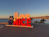 Studio Palais des Arts avec terrasse cosy Centre Nice Clim WiFi - Bed and Breakfast Nice