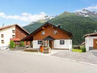 Alpenlodge Pettneu Lodge 1 - B&B Pettneu