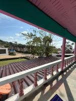 Danai Guesthouse - B&B Ban Khao Pip