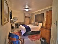 Camera Queen Standard