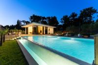 Villa Matos Estate ZadarVillas - Bed and Breakfast Diklo