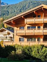 Premium Jungfrau Apartment luxuriös und mit atemberaubender Aussicht - Chambres d’hôtes Grindelwald