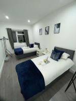 Modern Private 2BR Flat in London, free parking,Contractors - Bed and Breakfast Wallington