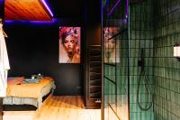 La complice des rails - Le passage secret - B&B Stavelot