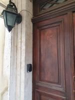 Appartement entier - Centre ville - Batiment historique - B&B La Tour-du-Pin