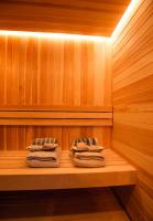 Design-Holzhaus mit Sauna im Vulkankrater der Eifel - B&B Immerath