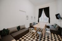 Piotrkowska 77 4 separete Bedrooms 4 osobne pokoje z osobna łazienką i kuchnią na korytarzu CHILLINLODZ - Chambres d'hôtes Łódź