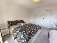 Habitación Triple con aseo compartido