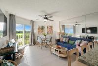 Modern and Coastal 3212 is Across from Pool - B&B Cayo Largo