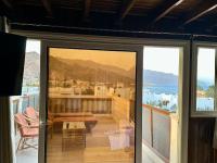 Studio Apartment with Sea View