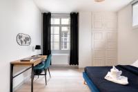 L'Onyx - Un Appartement Premium en Centre-ville, Gare SNCF à 5 min, WiFi & calme - Chambres d'hôtes Angers