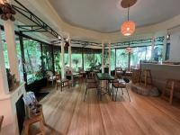 Rainbow Arokaya Welness Resort - Bed and Breakfast Ban Hua Sai