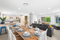 Large warm 4BRM family recharge in Halswell - Netflix, Massage chair - Chambres d'hôtes Halswell