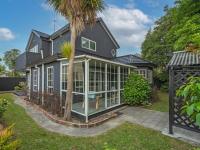 City centred living! - B&B Palmerston North