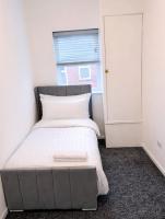 Gower Street Stay - Modern 2 bed Property - Chambres d’hôtes Leigh