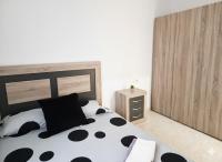 Room in shared apartment - B&B Salt