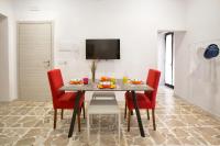 Deluxe One-Bedroom Apartment with City View