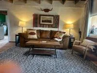 Taos Raven - B&B Taos