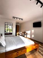 Woodland Retreat - B&B Ampoița