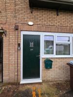 Cosy 4 bed town house with free parking - Bed and Breakfast Nottingham