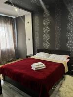 3 комнатная квартира на Жамбыла - B&B Taraz