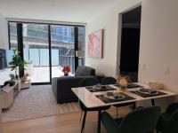 Monlando 2Bed 2Bath with Pool, Gym, Sauna and parking - B&B Melbourne