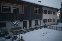 Appartements Ehrensberger - B&B Brixen im Thale
