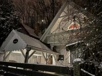 Moonlight Balcony Wine House Vendégház - Ferienwohnung Miskolc