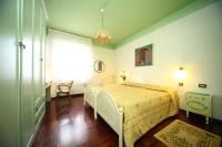 Doppel-/Zweibettzimmer mit eigenem Bad