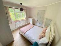Fernlea in the Wood - Bed and Breakfast Wokingham