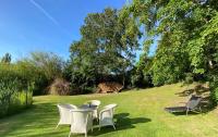 Farm Apartment With Mols Bjerge Views - B&B Knebel