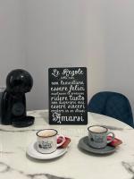 Cozy Apartment 3 min from Station to Milan - B&B Bollate