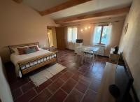 Le Mas du Platane - logement deux chambres en Provence - B&B Monteux