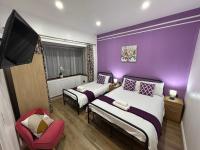 Minstead Houses - 5 Bedroom Contractor House Sleeps 9 Parking for 2 Vans Near Bromford Duddeston Fort Dunlop Star City HS2 - Chambres d'hôtes Birmingham